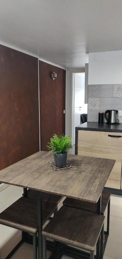 L'Estrade, appartement de standing en hyper-centre Sarreguemines Buitenkant foto
